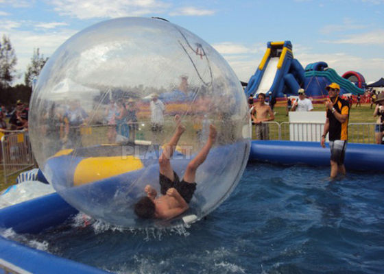 boule de marche de Zorb de jeux de 2M Transparent Inflatable Water